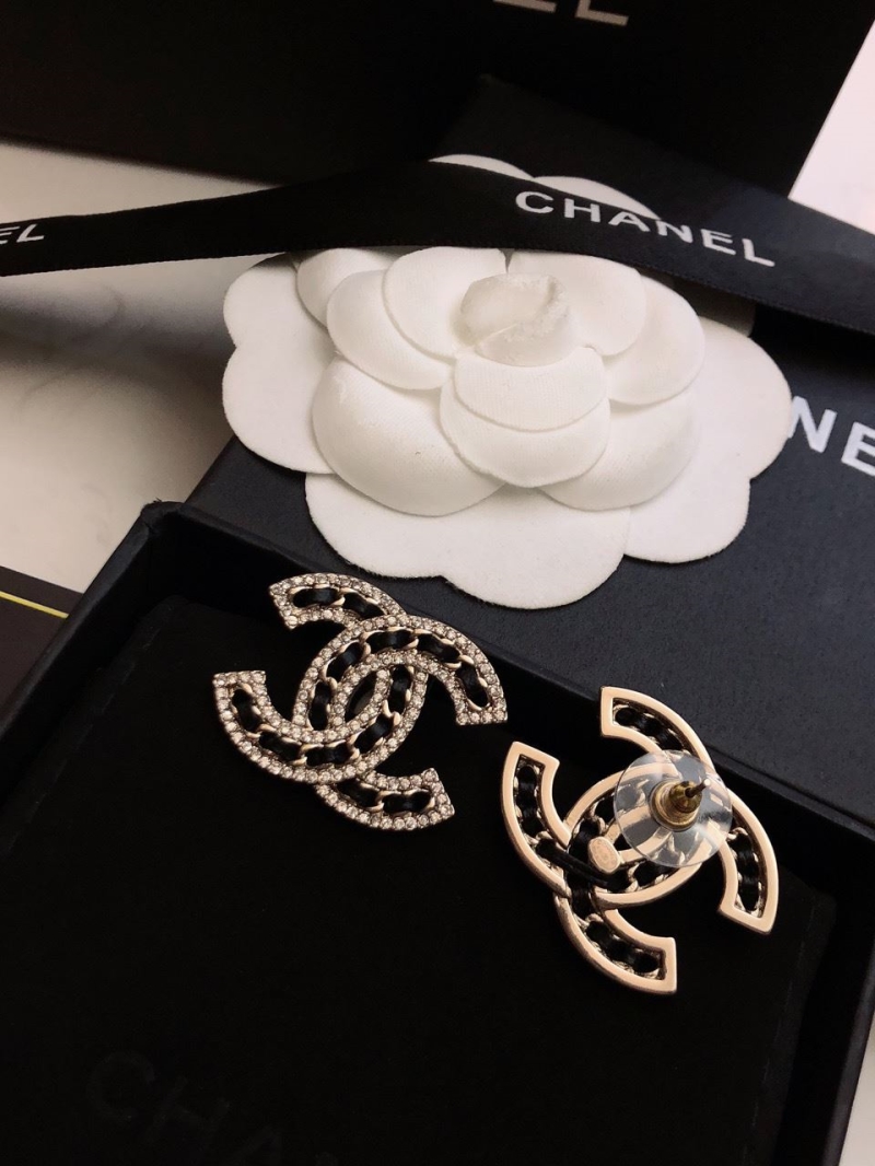 Ch**el earrings
